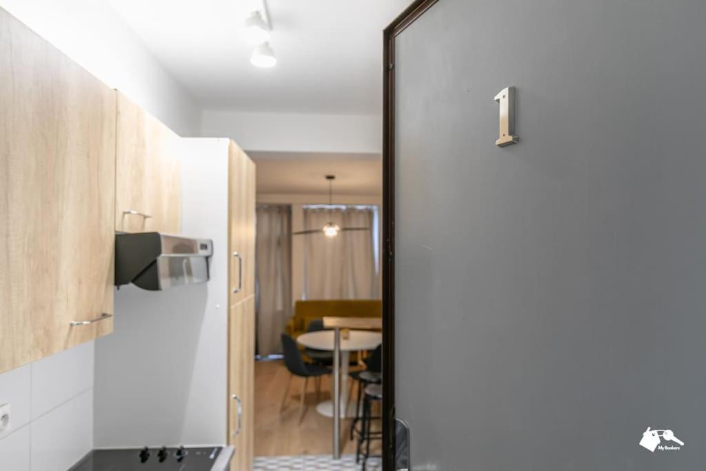 Appartement Mba - Splendide - Gambey 1 - Proche Republique *
